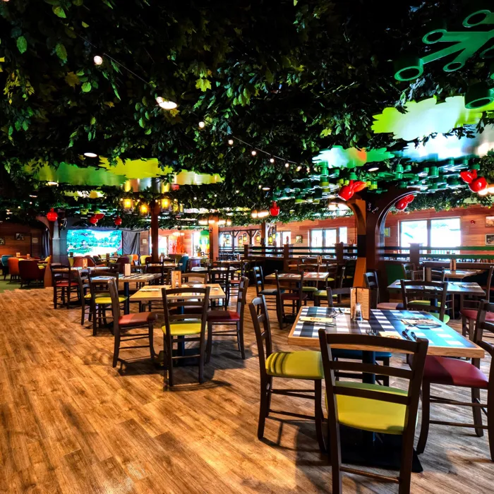 Main dining area of the Clubhouse Restaurant & Bar at the LEGOLAND Woodland Village