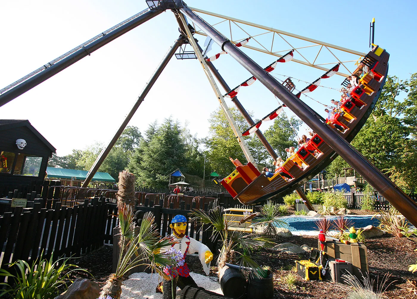 Fastrack Book Online LEGOLAND Windsor Resort Fastrack Book Online LEGOLAND Windsor Resort