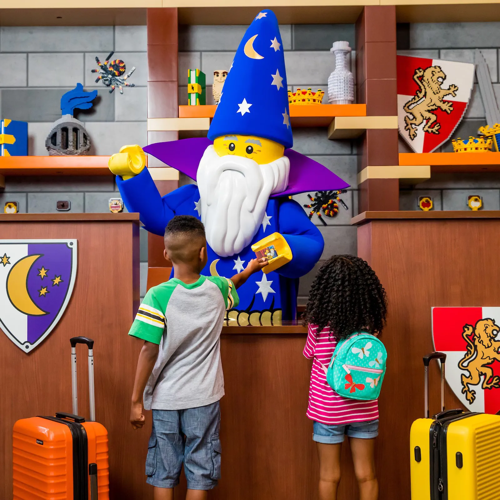 Ct2 Castle Interior Reception Boy Girl.3886