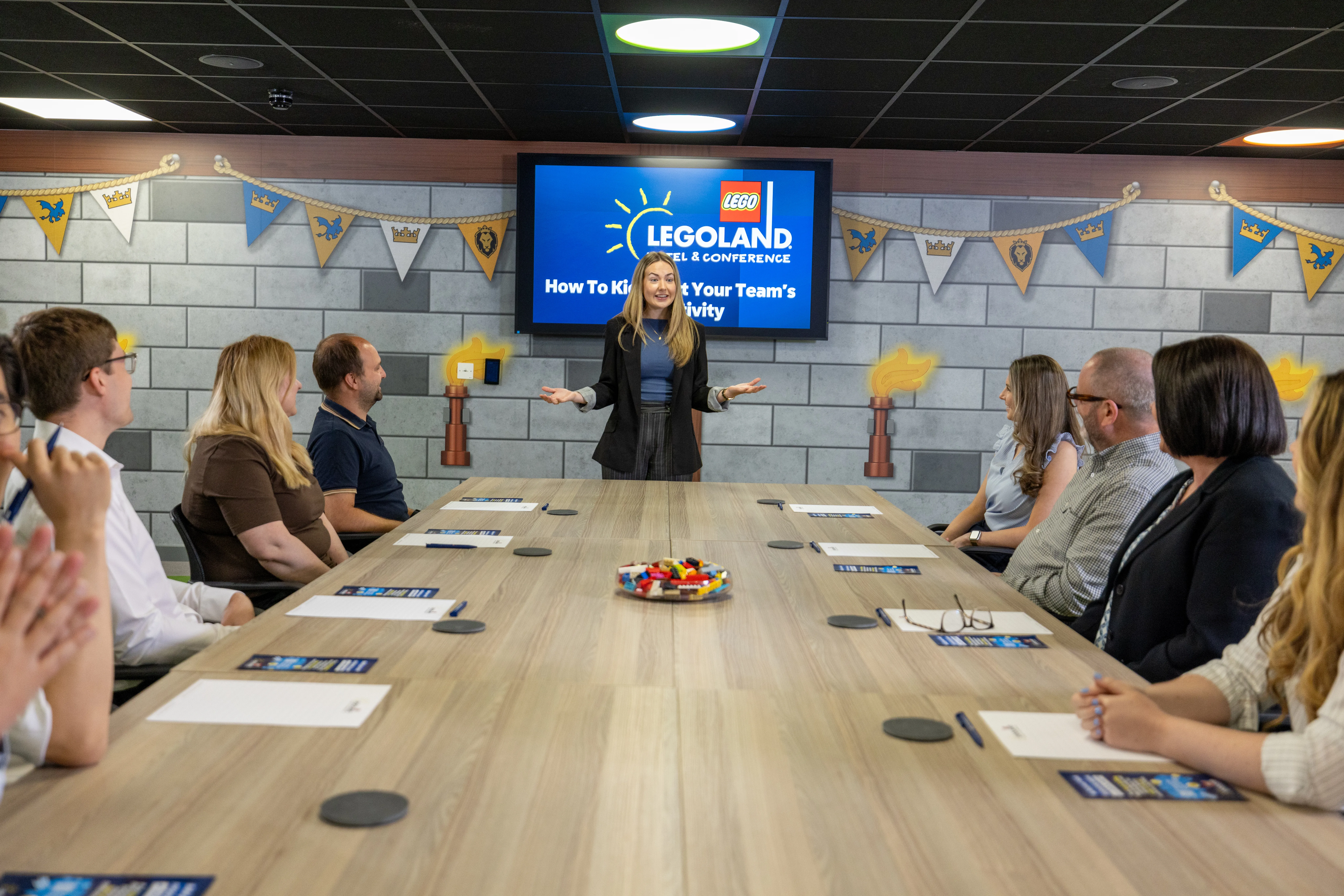LLW Conference Room Stills (45 Of 205)