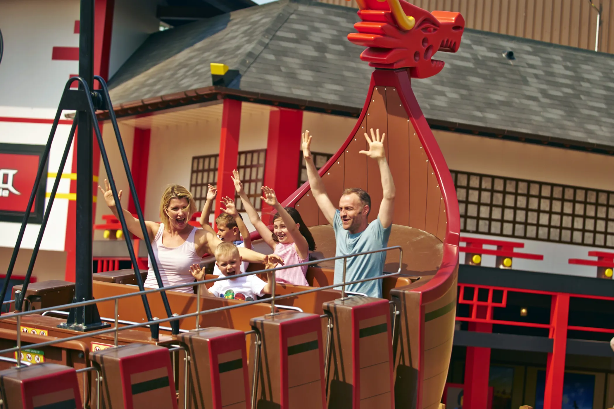 LEGO NINJAGO World LEGOLAND Windsor Resort lego-ninjago-world-legoland-windsor-resort