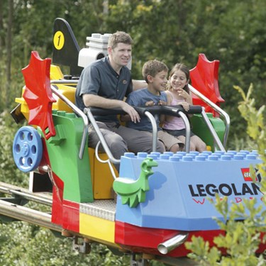 Family on Sky Rider at the LEGOLAND® Windsor Resort