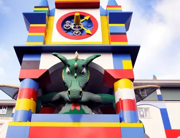 LEGO Dragon guarding the entrance of the LEGOLAND Resort Hotel