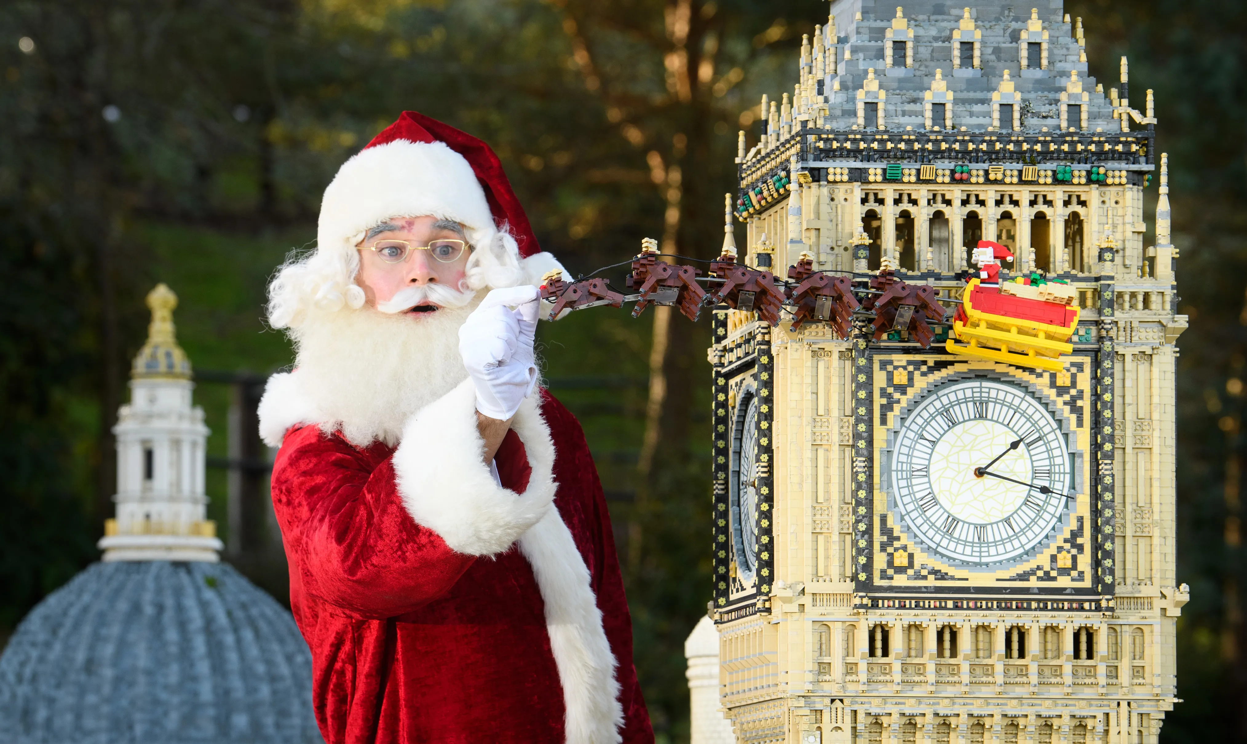 Christmas is Coming to the LEGOLAND Windsor Resort
