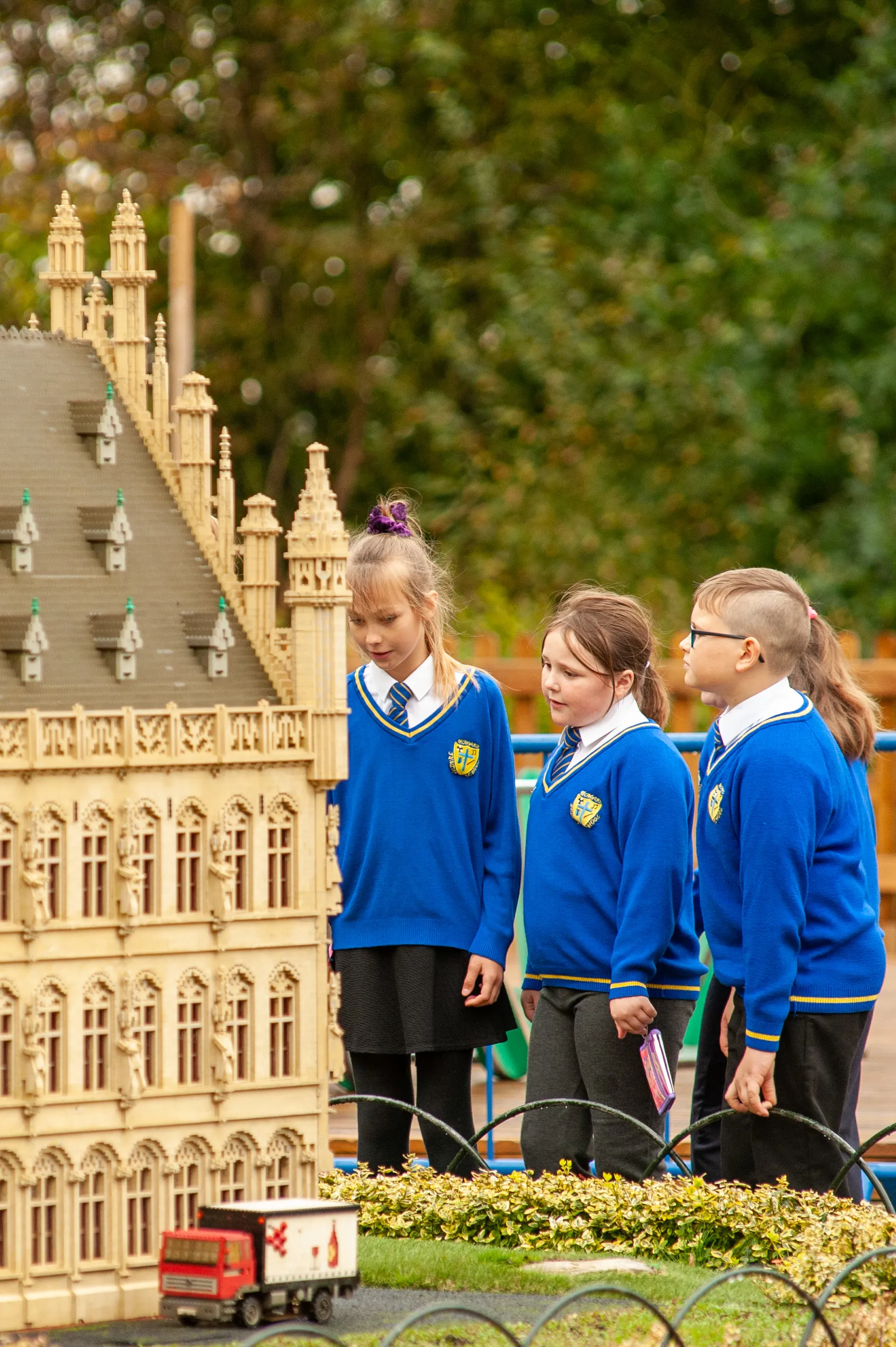 School Group looking at Miniland at the LEGOLAND Windsor Resort