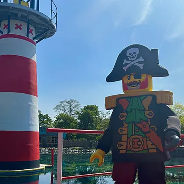 Captain Redbeard (2)