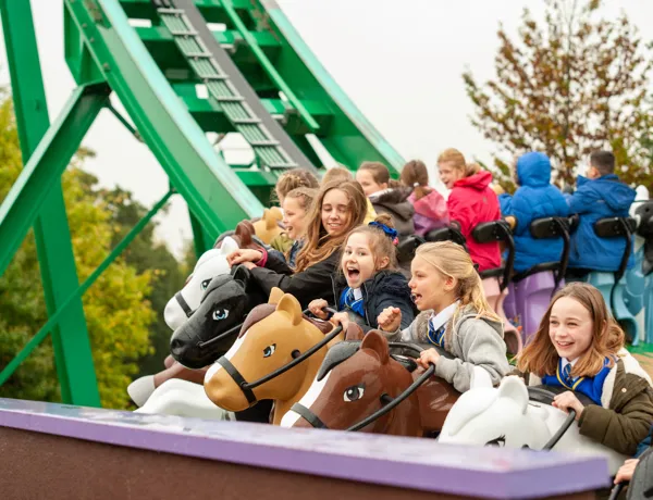 School group at Mia's Riding Adventure at the LEGOLAND® Windsor Resort