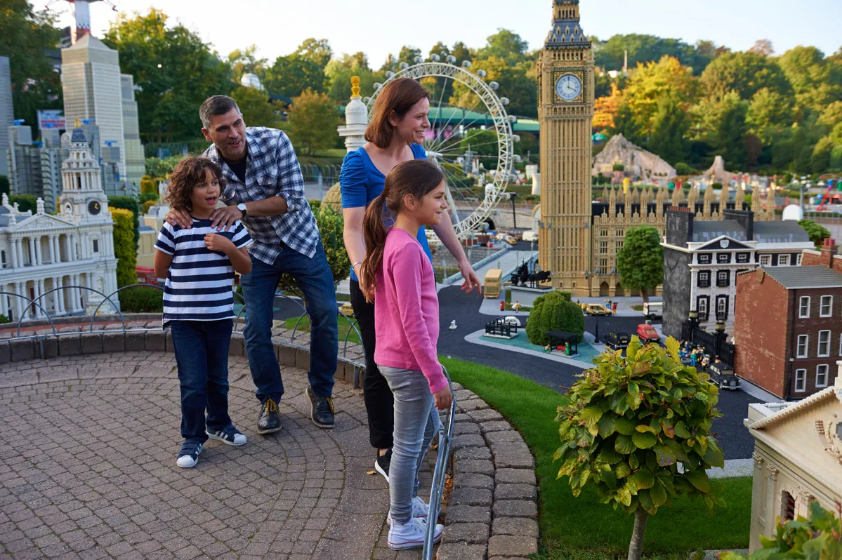 Family looking at London landmarks in Miniland at the LEGOLAND Windsor Resort