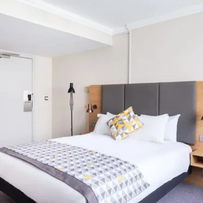 Room at the Holiday Inn High Wycombe, a LEGOLAND Windsor partner hotel