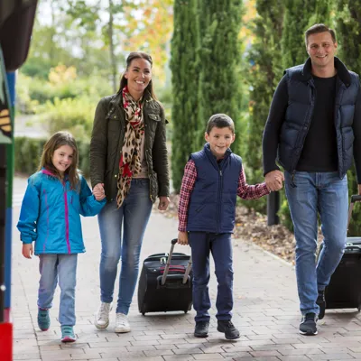 Family entering the LEGOLAND Resort Hotel