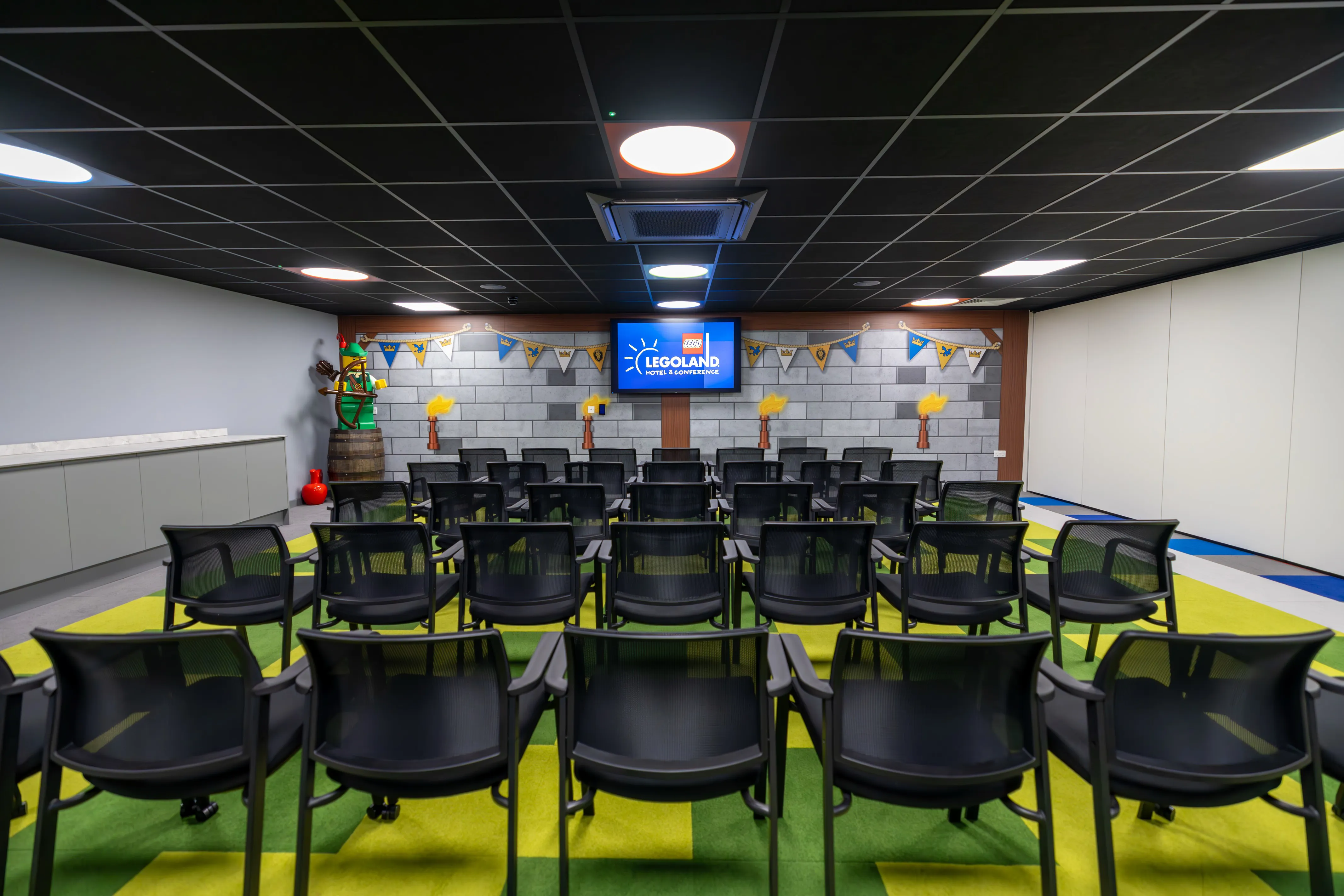 LLW Conference Room Stills (126 Of 205)