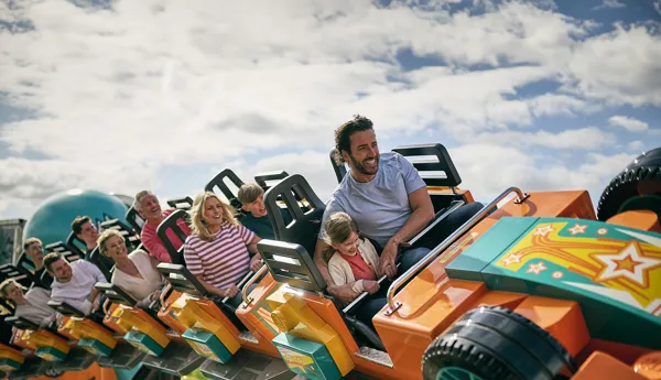 Families enjoying Minifigure Speedway at LEGOLAND Windsor