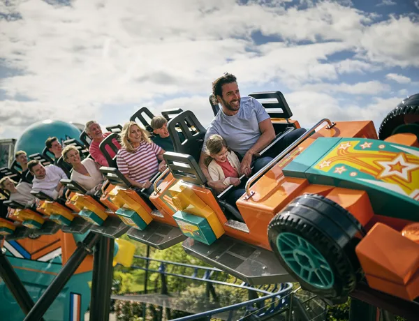 Families enjoying Minifigure Speedway at LEGOLAND Windsor
