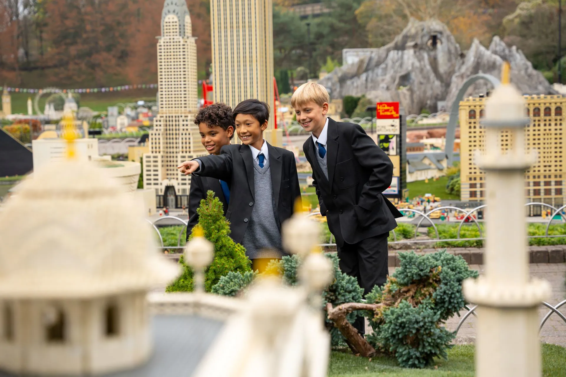 Miniland USA Backdrop