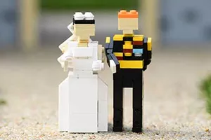Prince Harry & Meghan Markle getting married - LEGO Models at the LEGOLAND Windsor Resort