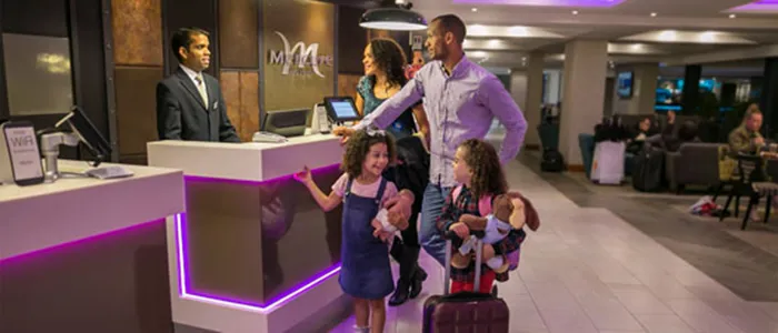 Mercure London Heathrow Reception